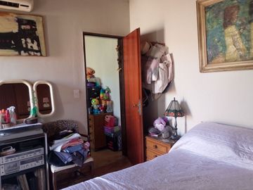 Departamento PH tipo casa, en venta Flores