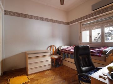 PH 4 ambientes en Villa Crespo con patio y terraza