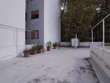 PH 4 ambientes en Villa Crespo con patio y terraza