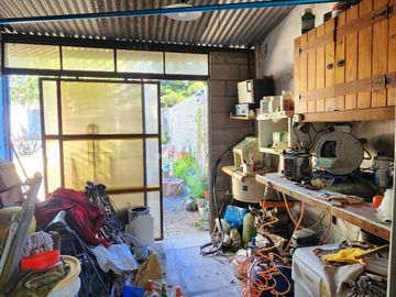 VENTA CASA 5 AMB PILETA A  RECICLAR ITUZAINGO
