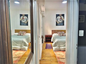VENTA DPTO 4 AMB RECICLADO C/2 PATIOS PALERMO