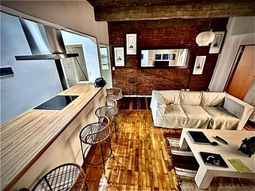 VENTA DPTO 4 AMB RECICLADO C/2 PATIOS PALERMO