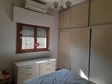 CASA 3 AMB C/PARQUE-LONGCHAMPS -BAJO DE PRECIO