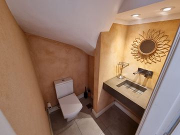 VENTA Casa  5 amb Bo. Septiembre Lote Central