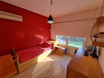 VENTA Casa  5 amb Bo. Septiembre Lote Central