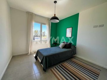 VENTA CASAS 2 DORM. LA FALDA, CIPOLLETTI
