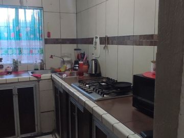 SE VENDE propiedad con ampliaciones en El Pedregal Mexicali
