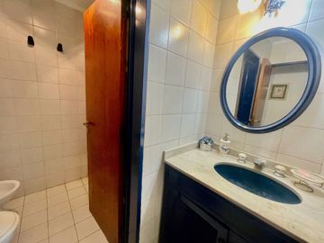 HIGHLAND PARK: CASA EN VENTA AL GOLF 3 DORM C/ DEP