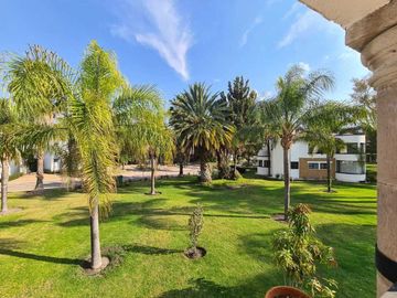 DEPARTAMENTO EN VENTA EN BALVANERA POLO & CLUB DE GOLF