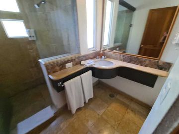 DEPARTAMENTO EN VENTA EN BALVANERA POLO & CLUB DE GOLF