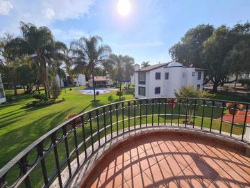 DEPARTAMENTO EN VENTA EN BALVANERA POLO & CLUB DE GOLF