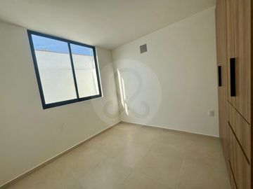 Casa en venta en Ciudad Maderas Residencial