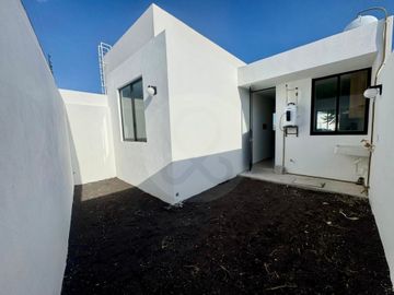 Casa en venta en Ciudad Maderas Residencial