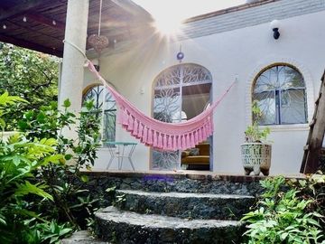 VENTA /CESION DE DERECHOS HERMOSA CASA  STO DOMINGO OCOTITLAN TEPOZTLAN MORELOS