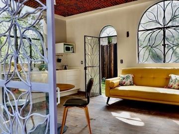 VENTA /CESION DE DERECHOS HERMOSA CASA  STO DOMINGO OCOTITLAN TEPOZTLAN MORELOS