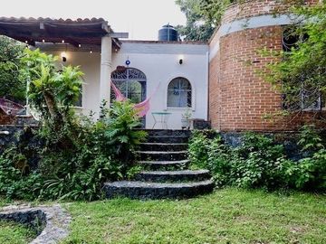 VENTA /CESION DE DERECHOS HERMOSA CASA  STO DOMINGO OCOTITLAN TEPOZTLAN MORELOS