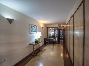 Venta Depto 3 amb. con coch. Belgrano Apto Crédito