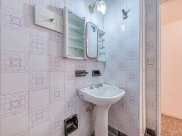 Venta Depto 3 amb. con coch. Belgrano Apto Crédito