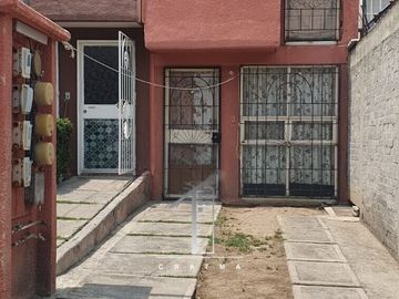 *VENTA* Casa en IXTAPALUCA a un EXCELENTE PRECIO