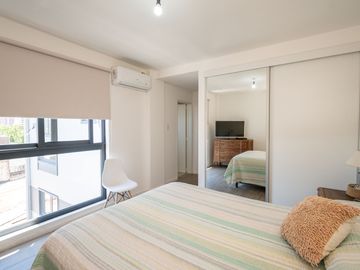 VENTA SEMIPISO DOS DORMITORIOS EN TORRE LYON