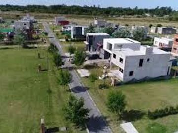 LOTE EN VENTA ETAPA TRES EN BARRIO LAGUNA AZUL
