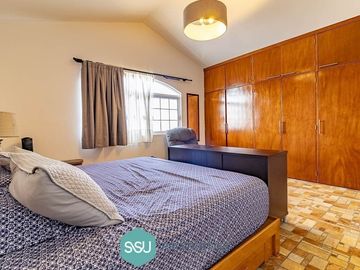 CASA EN VENTA EN CUMBRES DEL LAGO