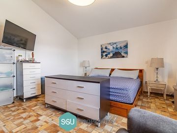 CASA EN VENTA EN CUMBRES DEL LAGO