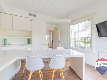 CASA EN VENTA EN ABRIL