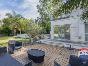 CASA EN VENTA EN ABRIL