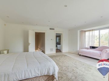 CASA EN VENTA EN ABRIL