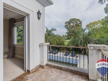 CASA EN VENTA EN ABRIL