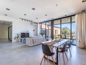 Casa en Venta en El Cantón - Barrio Islas