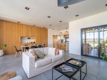 Casa en Venta en El Cantón - Barrio Islas
