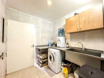 VENTA CASA 6 AMB CON PILETA EN BARRIO ALAMO ALTO!