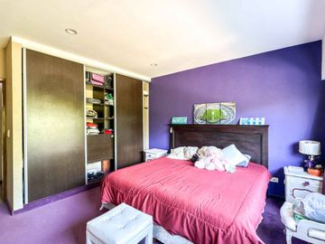 VENTA CASA 6 AMB CON PILETA EN BARRIO ALAMO ALTO!