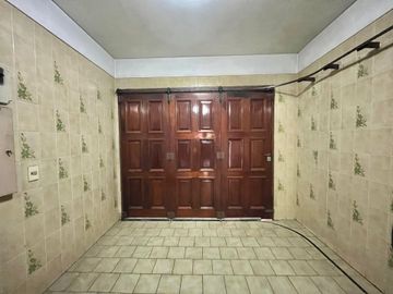 Venta Casa 6 amb c/pileta y quincho a reciclar