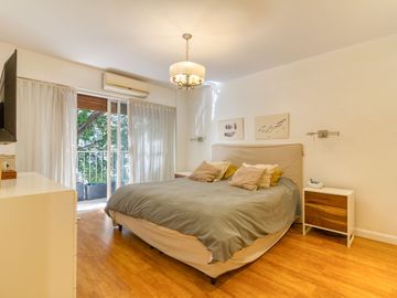 Departamento VENTA RECOLETA 4 dorm -cochera-balcon