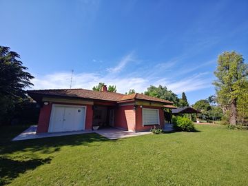 Casa en venta en Pilar