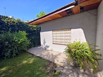 Casa en venta en Pilar