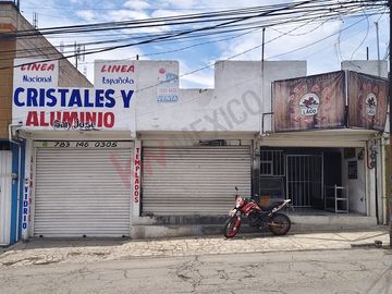 ¡Gran oportunidad de inversión en Calle Cisnes, Col. Lago de Guadalupe, Cuautitlán Izcalli!