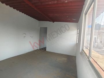 ¡Gran oportunidad de inversión en Calle Cisnes, Col. Lago de Guadalupe, Cuautitlán Izcalli!