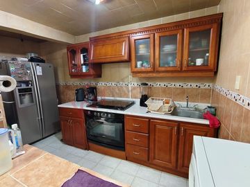🏡 Casa en Venta en Fracc. Las Américas, Ecatepec – $2,050,000.00 MXN