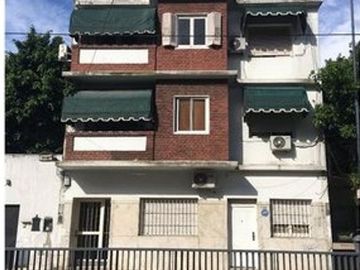 VENTA DOS AMBIENTES AL FRENTE BALCON - COGHLAN