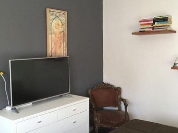VENTA DOS AMBIENTES AL FRENTE BALCON - COGHLAN