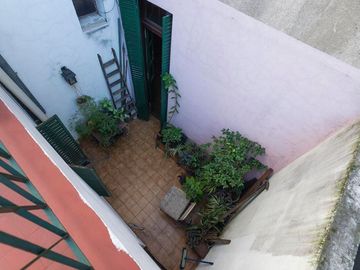 CASA 5 AMBIENTES C/ENTRE PISO, PATIO Y TERRAZA