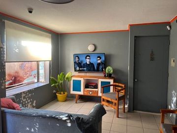 SE VENDE CASA CON 3 DORMITORIOS Y 2 BAÑOS EN CALLE LARGA