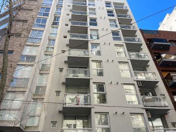 Venta departamento 3 ambientes con cochera Centro