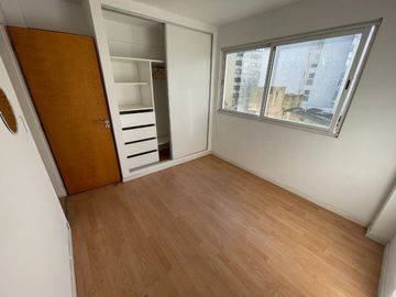 Venta departamento 3 ambientes con cochera Centro