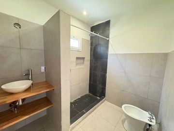 venta casa 4 ambientes Las Lomas Miramar
