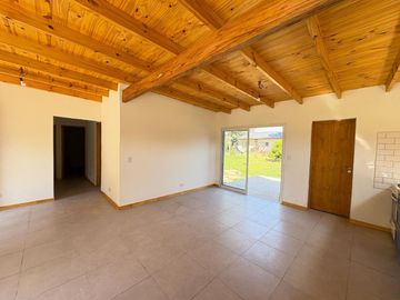 venta casa 4 ambientes Las Lomas Miramar